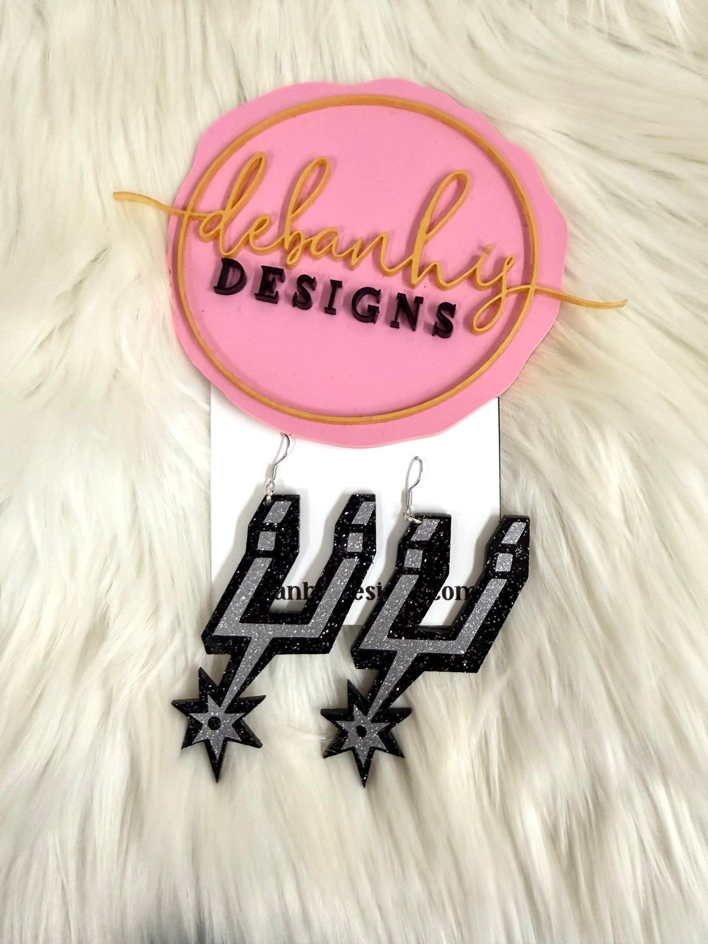 Spurs logo earrings