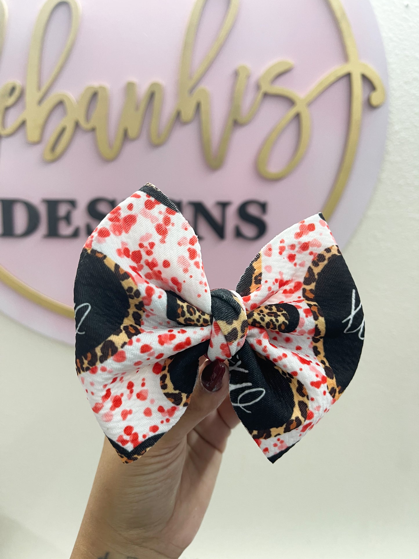 valentines Cheetah Bow/piggies