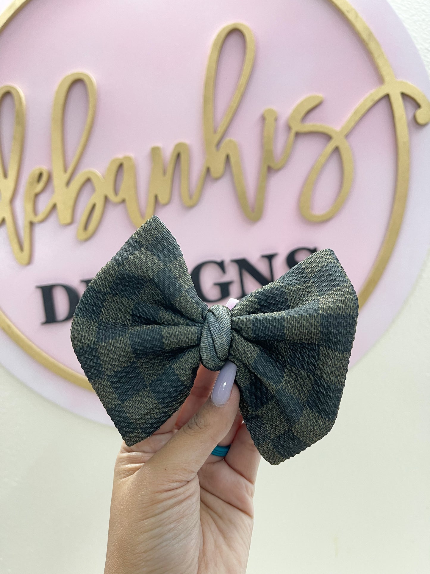 Brown checkered bow/ Piggies