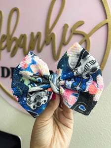 Flower dark force bow/ Piggies