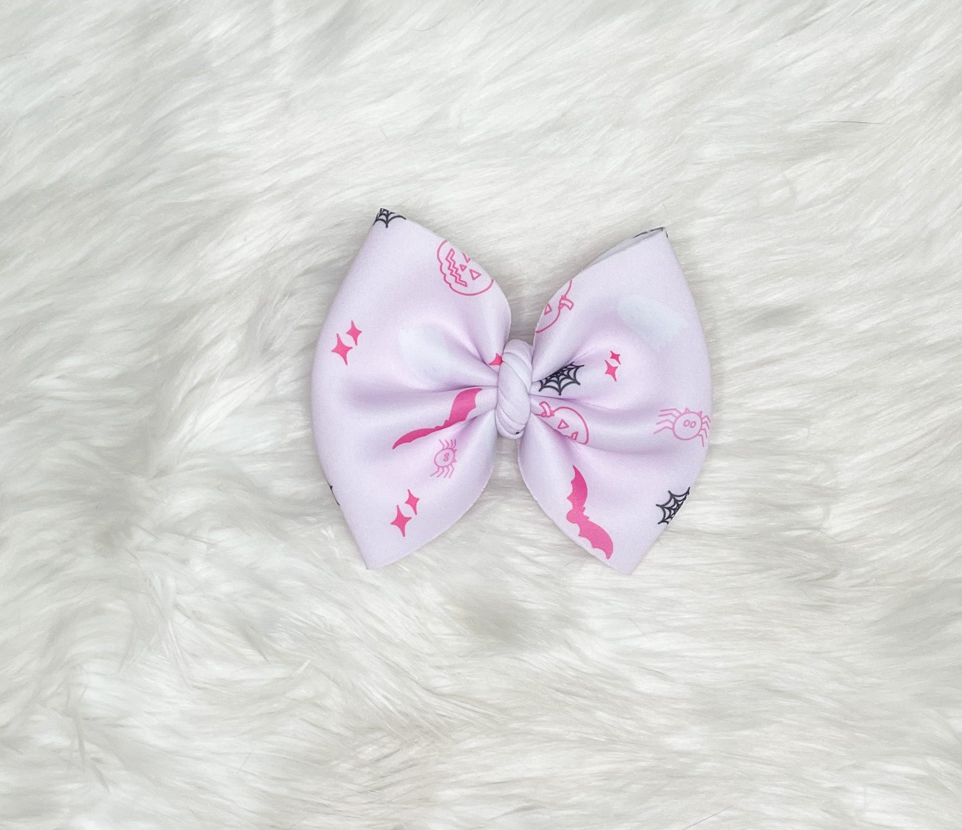 Halloween bow/ Piggies