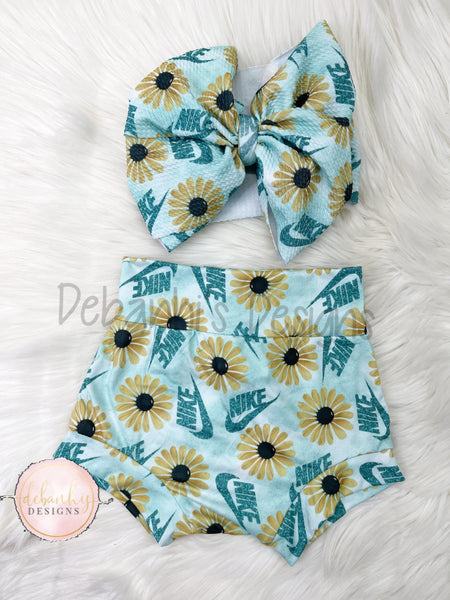 Sunflowers Nike Crop top & bummies set