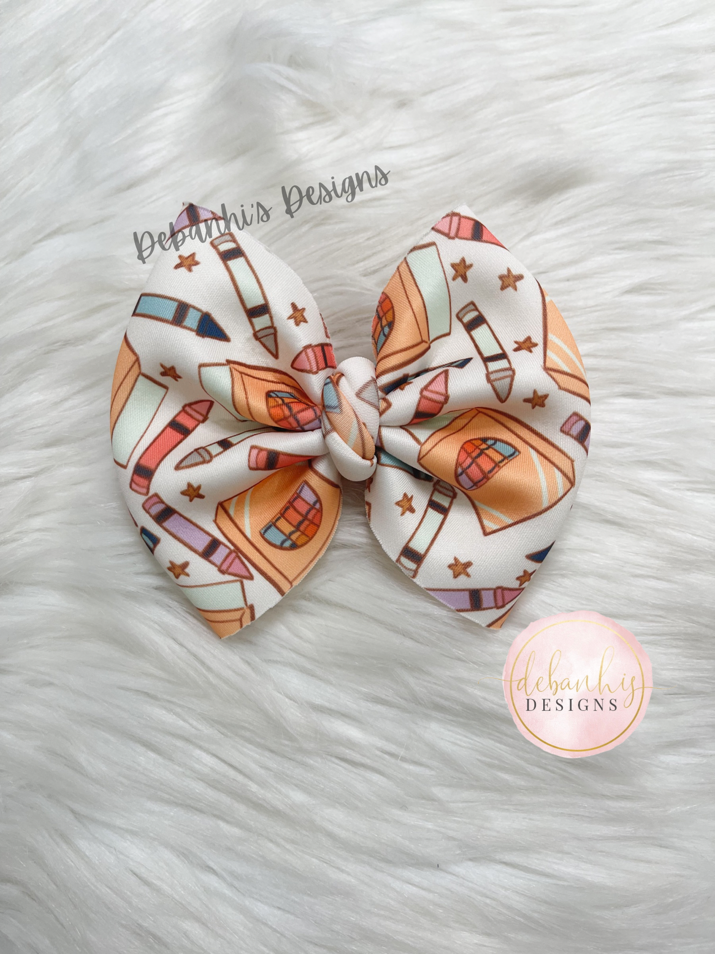 Crayons bow/ Piggies